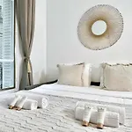 Brand New Flat Near Eiffel Tower