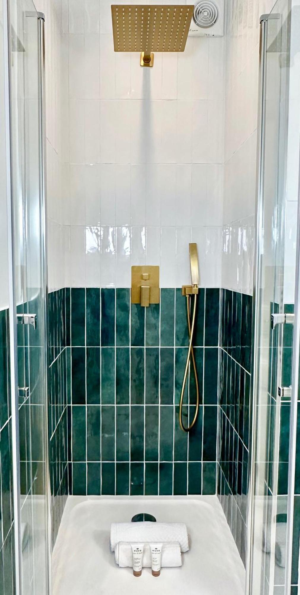 Brand New Flat Near Eiffel Tower Apartment *