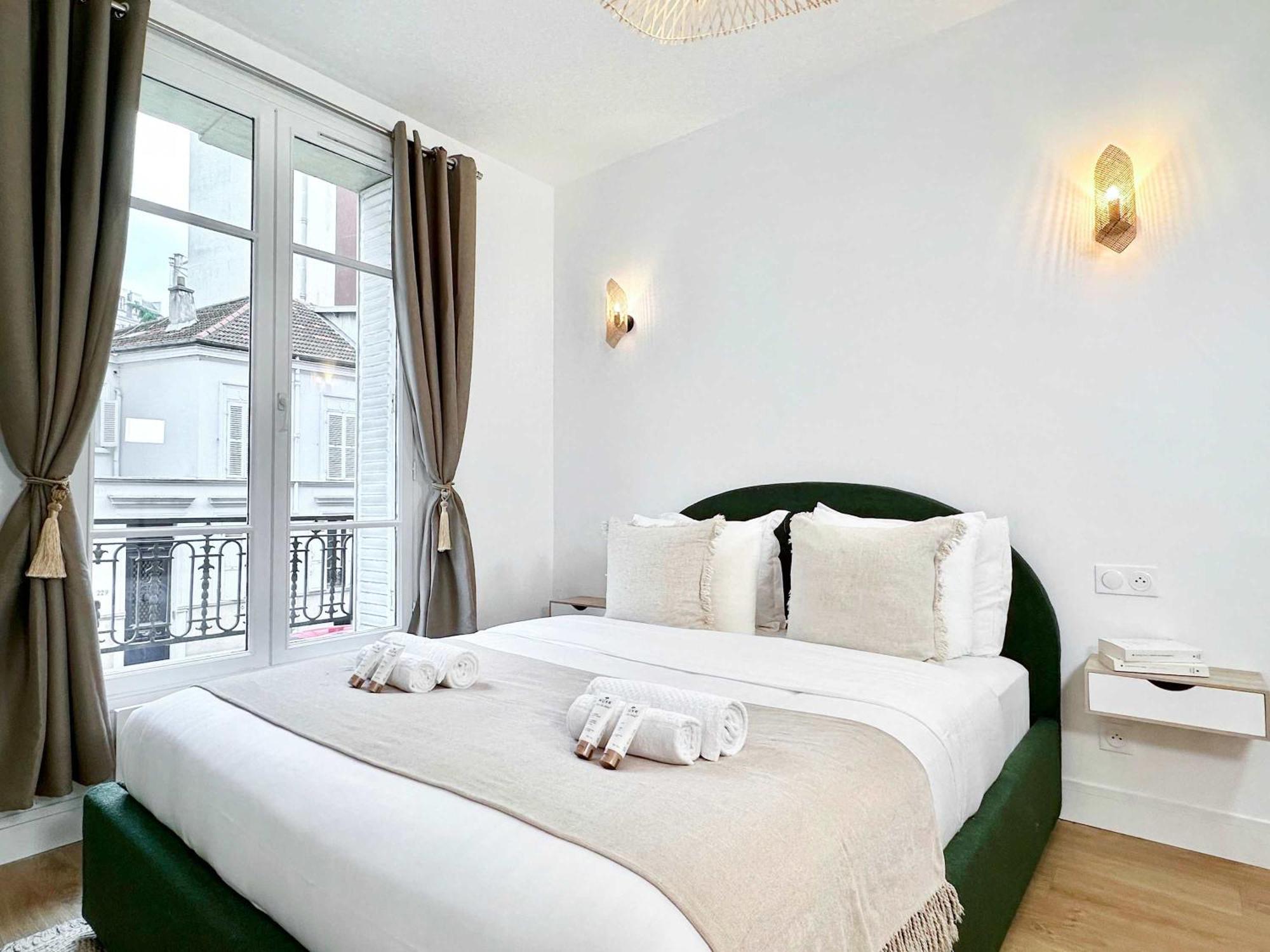 Brand New Flat Near Eiffel Tower * Paris