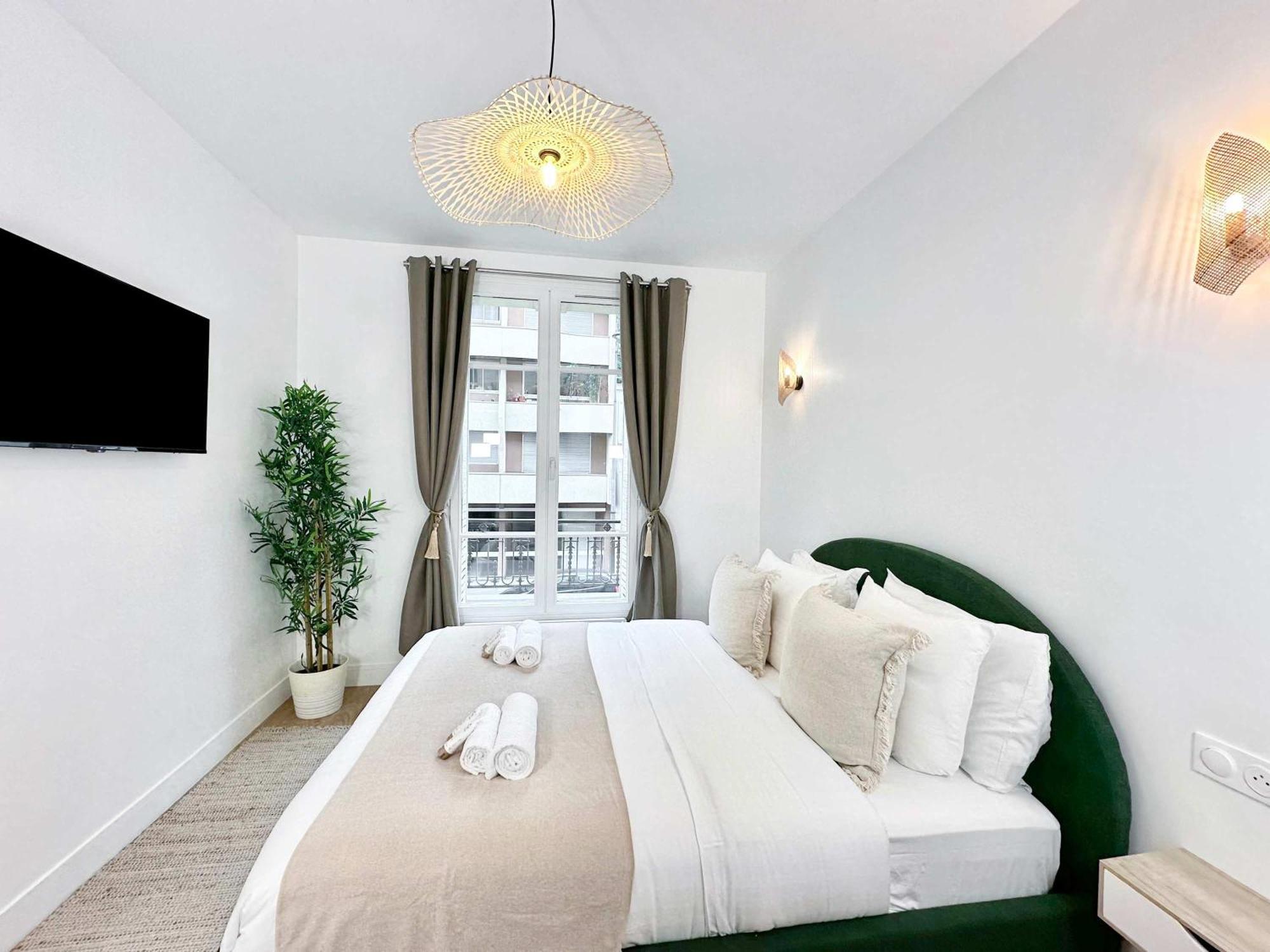 Brand New Flat Near Eiffel Tower * Paris
