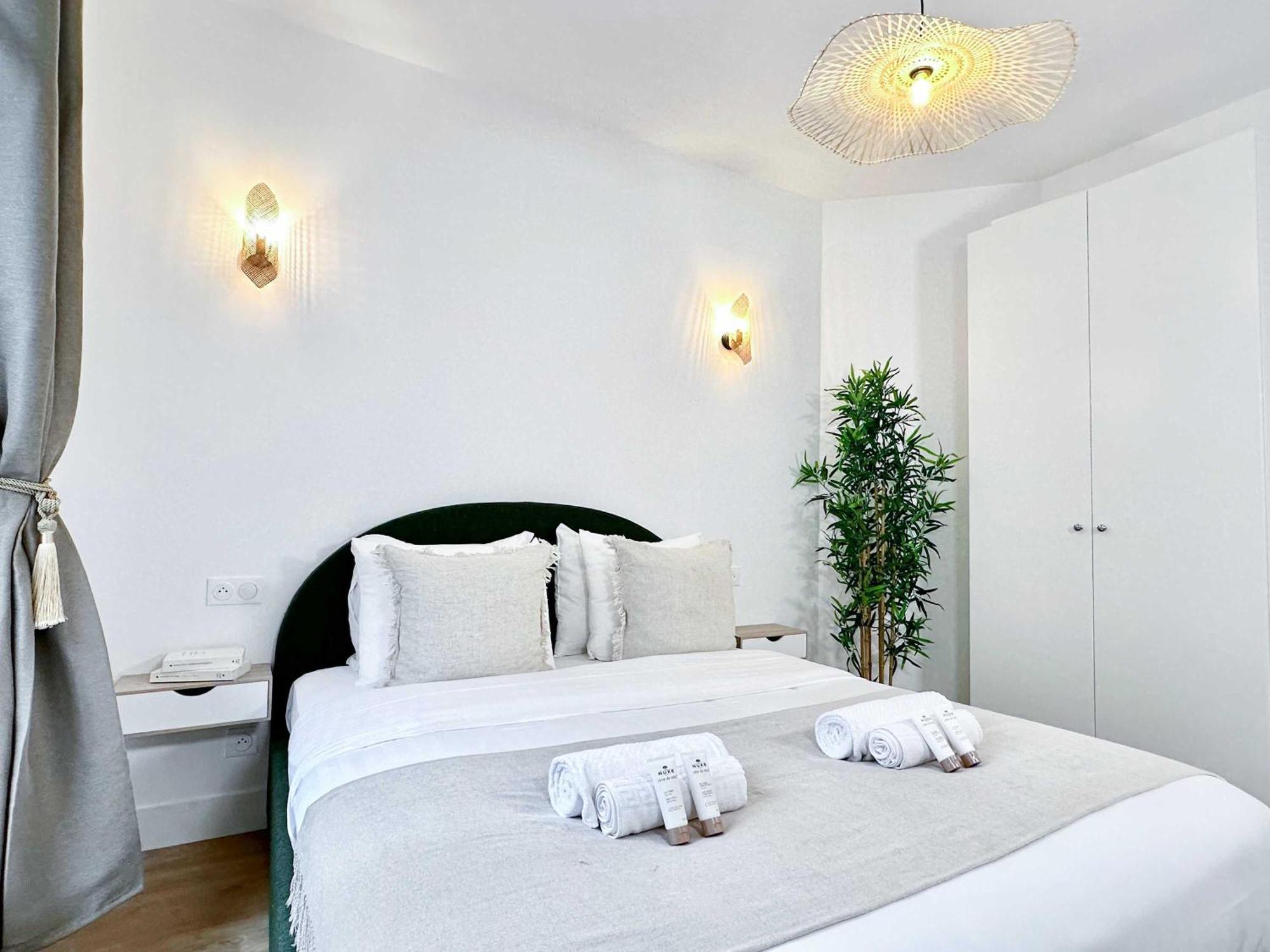 Brand New Flat Near Eiffel Tower Apartment